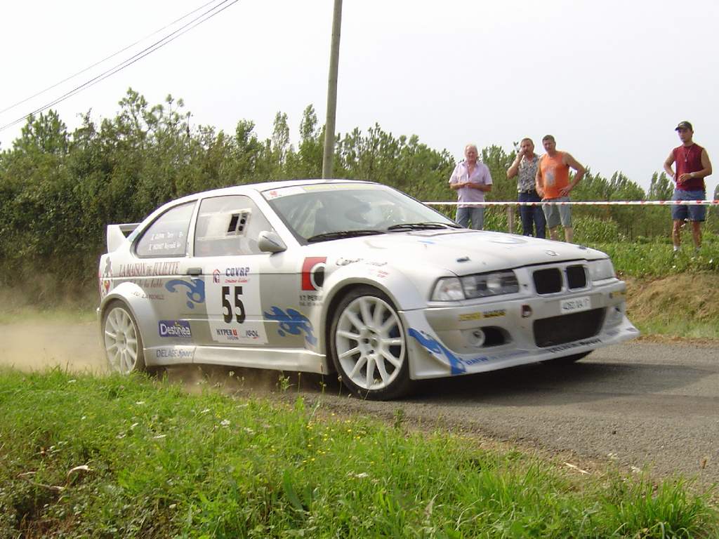 Reynald 15 Rallye 85.JPG